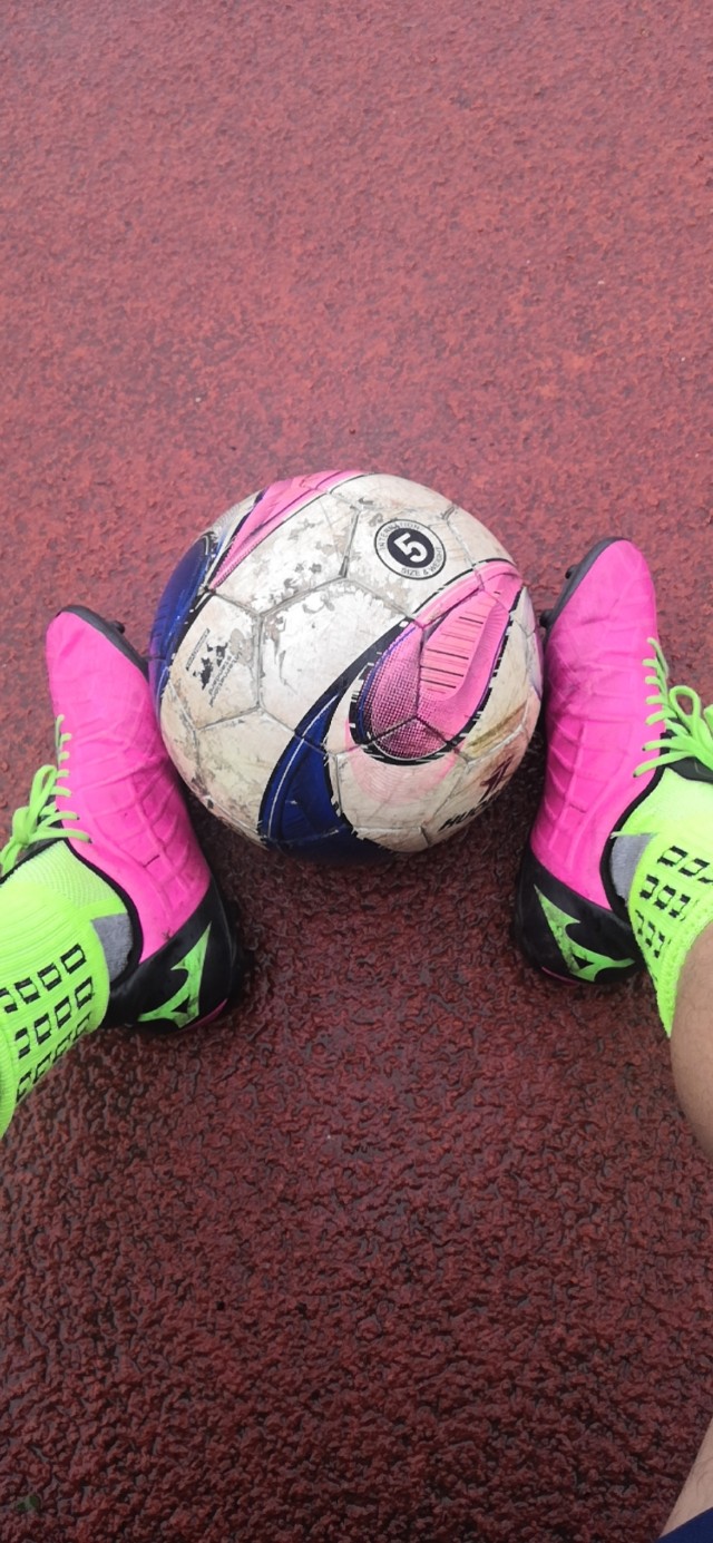 淮安足球场夜场,足球场夜场图片