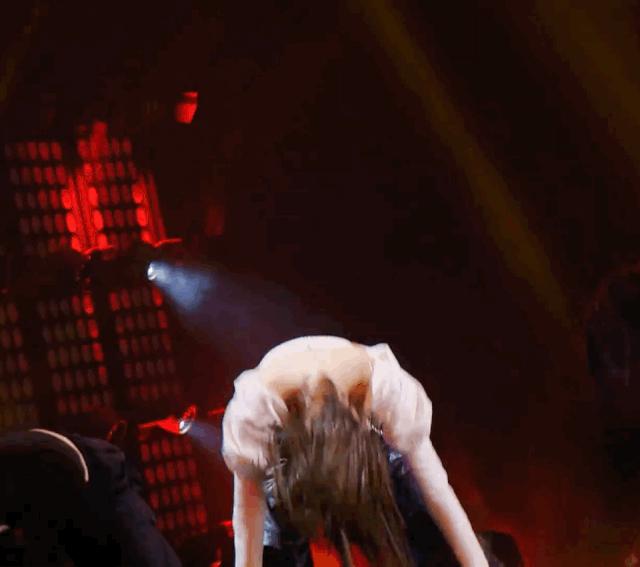 今年挤奶衫火到爆!大胸、小胸都能穿