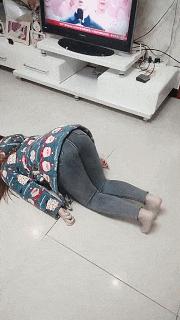 肚子大了，该怎么和家里人解释啊！哈哈哈让你再吃那么多...