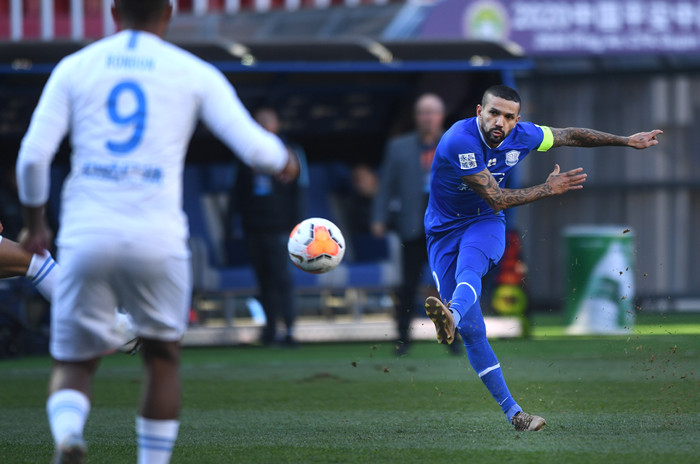 勇往直前中超赛场求异思维,2016年肇俊哲中超比赛