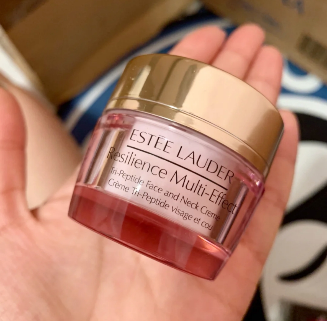 雅诗兰黛面霜精华顺序,雅诗兰黛多效智妍乳液顺序