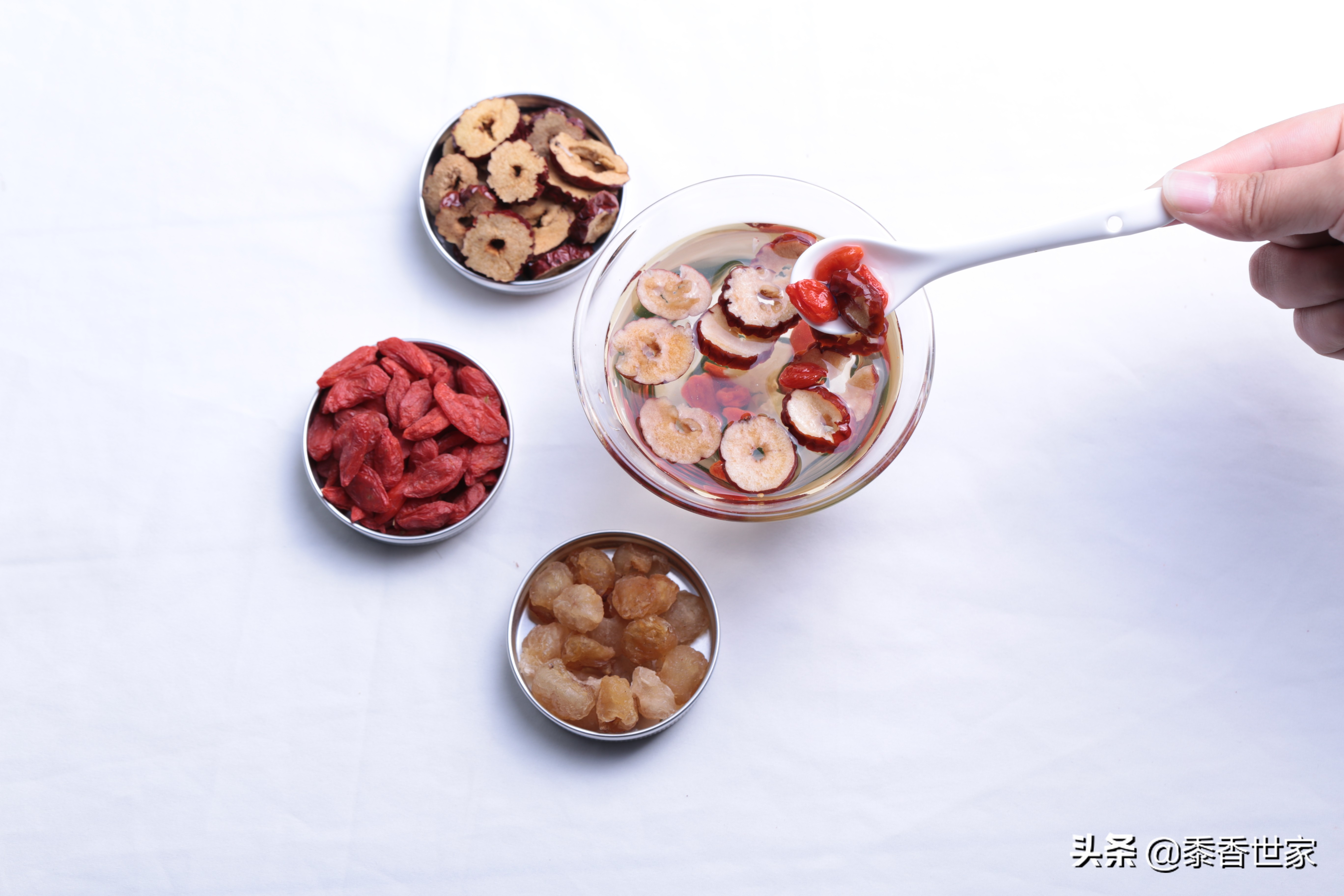 黍香世家红枣桂圆枸杞茶，霜降来啦