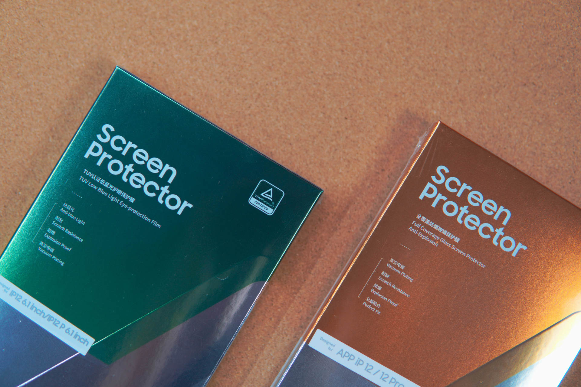 iphone12硅胶壳和皮革哪个好,iphone12promax钢化膜