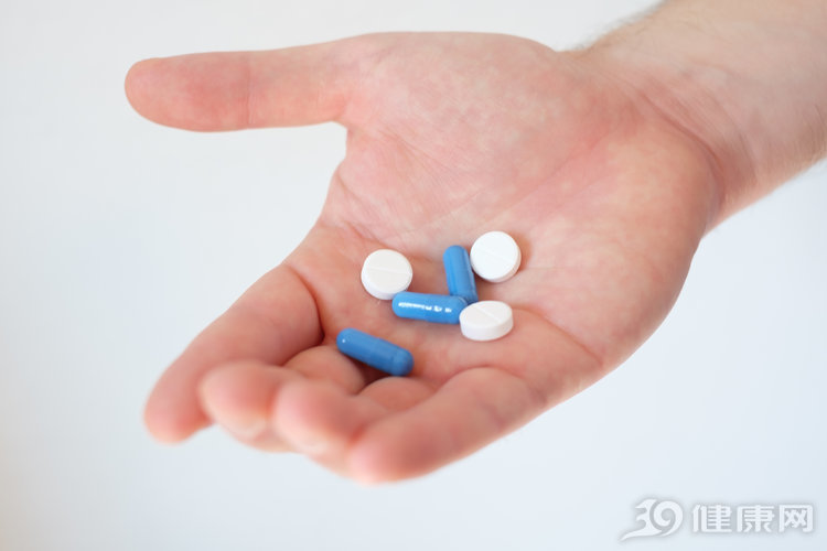 预防感染吃甲硝唑几天,又能杀菌又能杀虫的甲硝唑