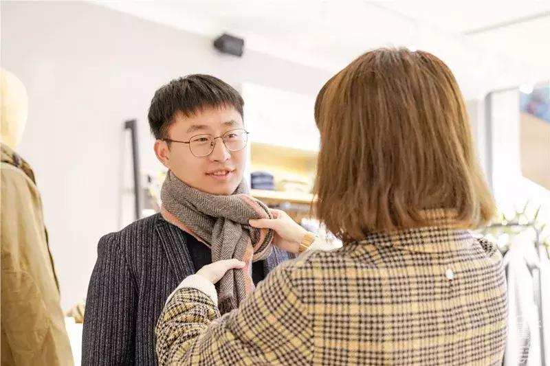 错过黑五又如何！跟懂妹来龙湖滨江天街“薅羊毛”呀~