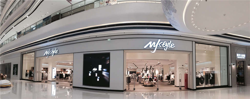 hm和耐克是一个级别的吗,hm耐克阿迪品牌都是国货吗