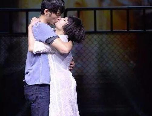 人间水蜜桃殷桃的成名往事,樱桃与水蜜桃