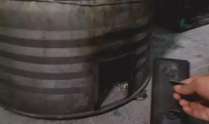 几十块钱的锅和几百块钱的锅,几块钱锅底自选菜品