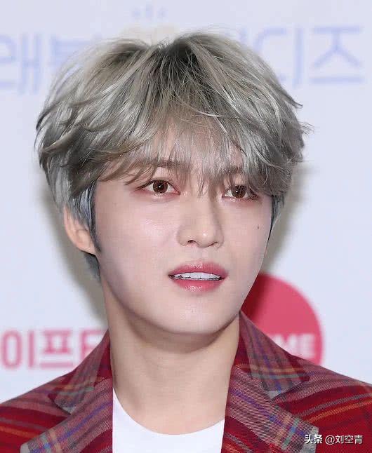 独家扒皮金在中作妖史：谎称自己感染新冠肺炎，激吻*女幼**还骗粉丝