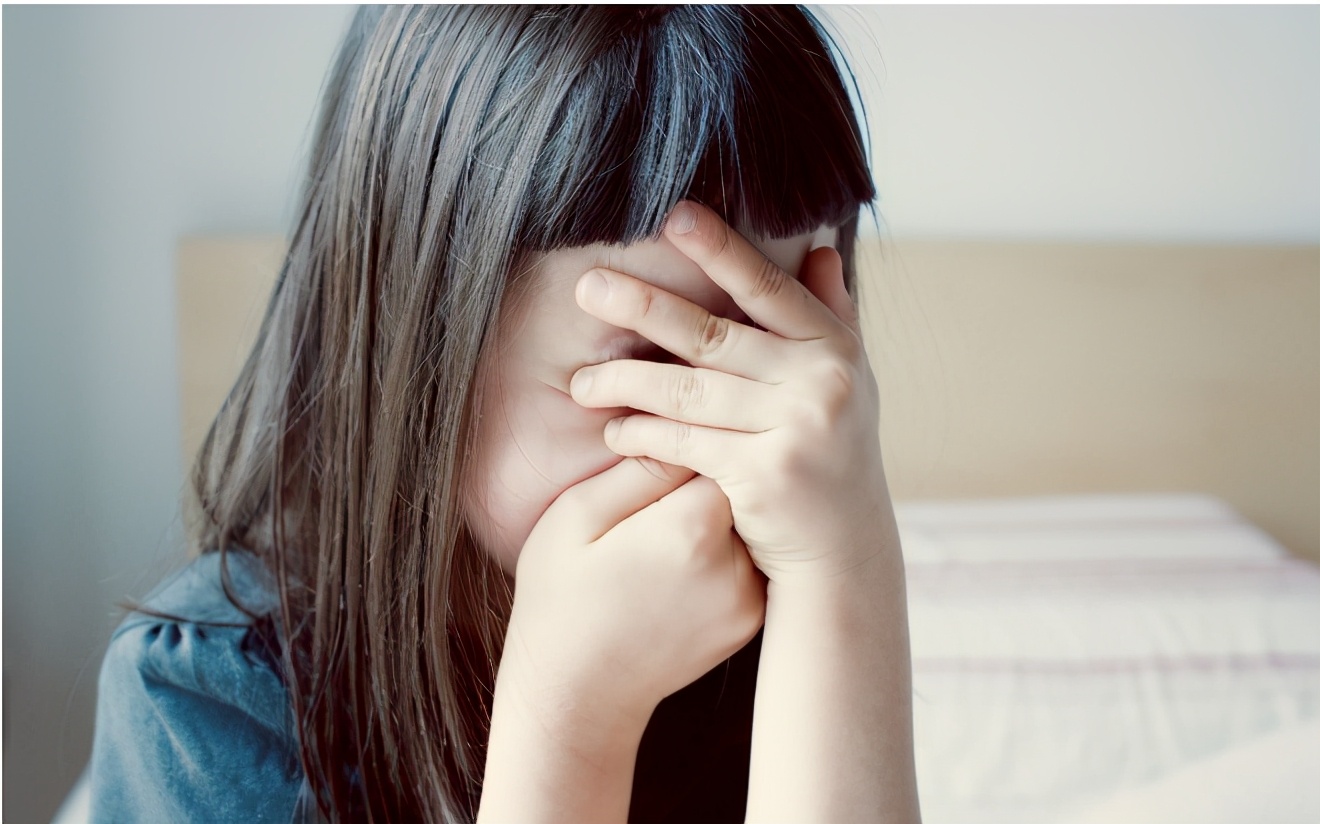 孩子犹豫不决时父母该如何引导,消除孩子的胆怯心理要做什么