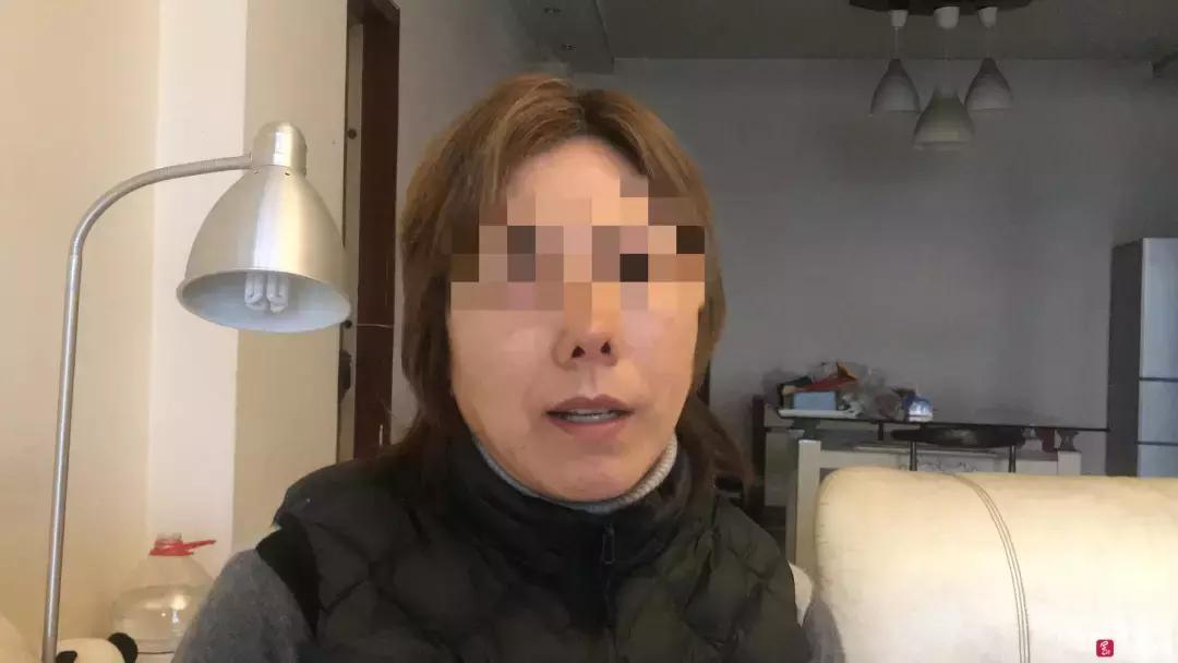 女子花6万整容后仍坚持离婚视频,女子花3万6整形却闭不上眼