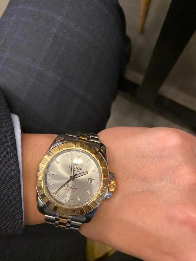 入手第一块机械表的选择,有什么好看又便宜的机械表