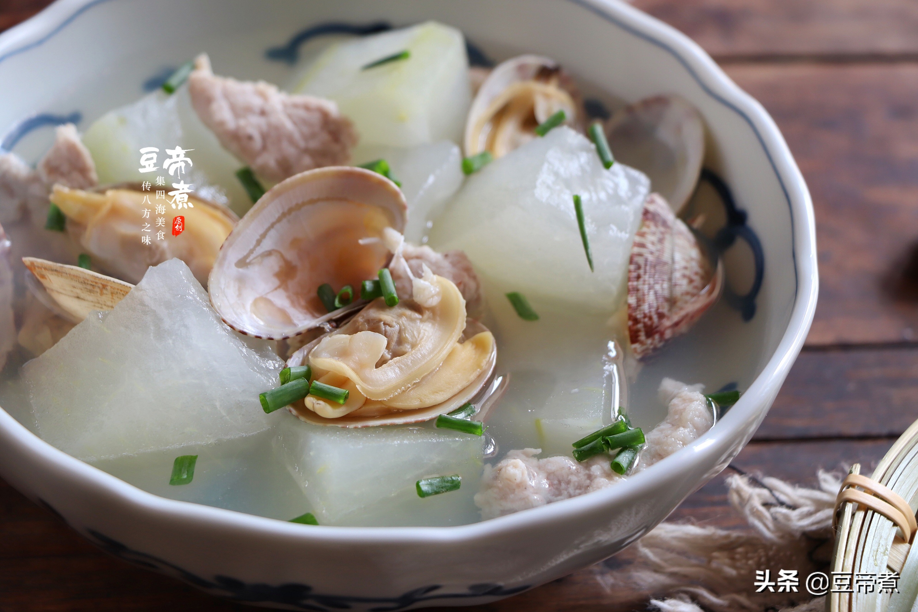 立秋后多喝这碗汤不会上火,立秋天气干燥喝什么汤