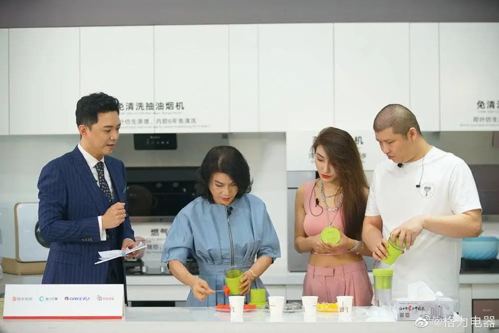 没有东哥和宿华的那场午餐，哪有雨绮亏280万的机会？