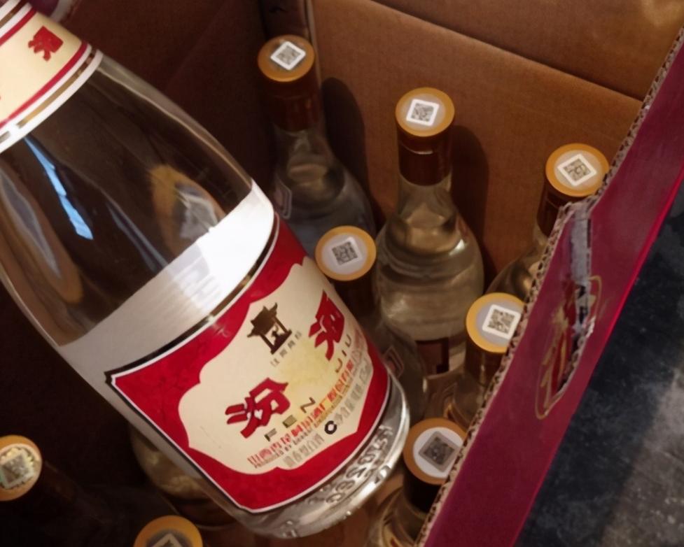 国内4款“好喝不贵”的粮食纯酿,行家从不放过,可惜很少人知道