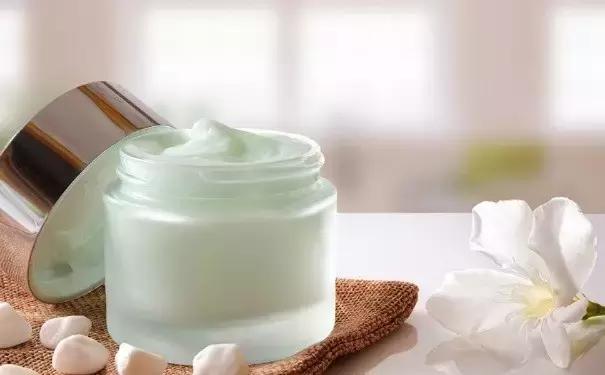 为什么皮肤科的女医生皮肤那么好，秘密在这里，只发一次，收好！