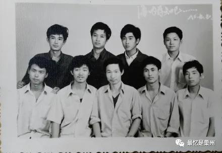 回忆工厂生活的经历,回忆厂里的生活