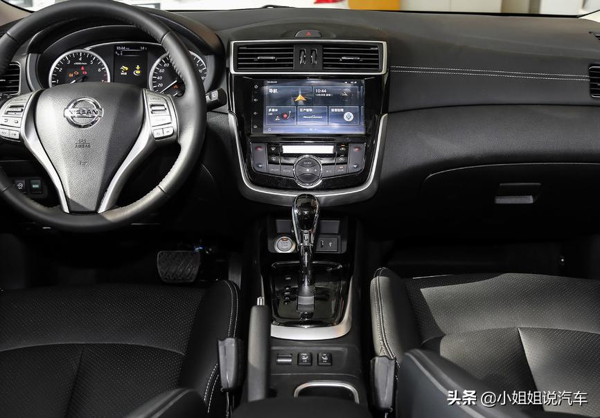 12万左右的精品两厢车：全新日产骐达，隔音表现很强