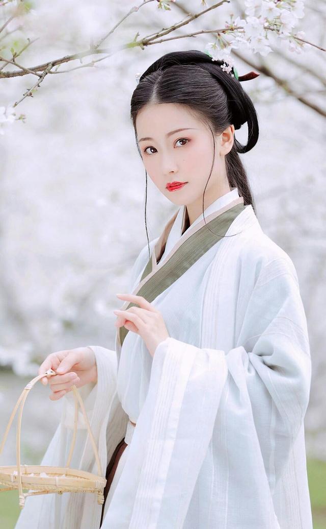 酒泉子诗词全集,酒泉子诗词全文