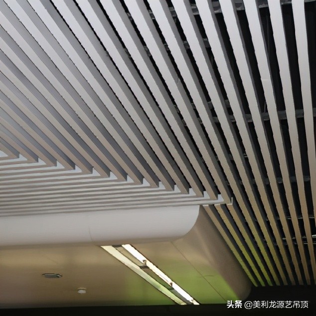 铝扣板吊顶哪个地区厂家最多,铝扣板吊顶挂片一般市场价多少