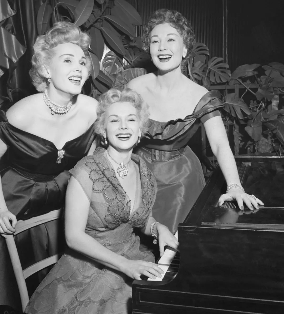 好莱坞著名女星离婚,好莱坞刚离婚的一对金童玉女