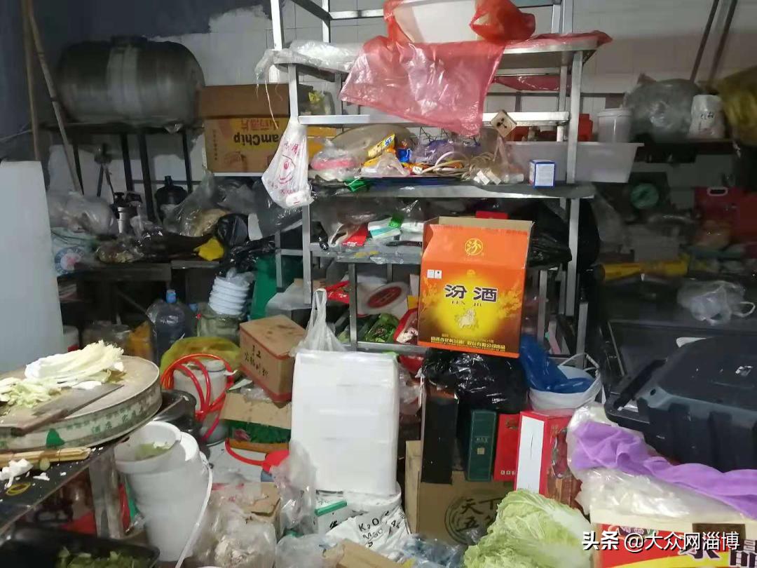 曝光餐饮后厨脏乱差违法吗,曝光滨州多家餐饮店上黑榜