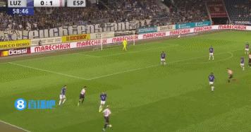 武磊一夜连遭2次打击：仅替补登场20分钟连一脚射门都没