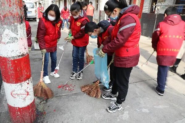 他们是新时代的“雷锋”，让爱在江阴无限绵延