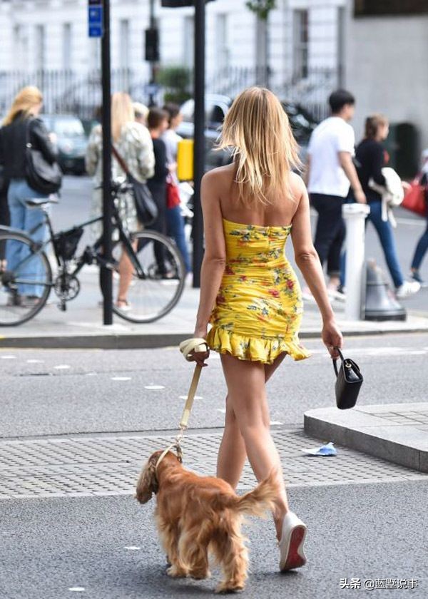 金伯利加纳惊艳美图,金伯利加纳腹肌图片