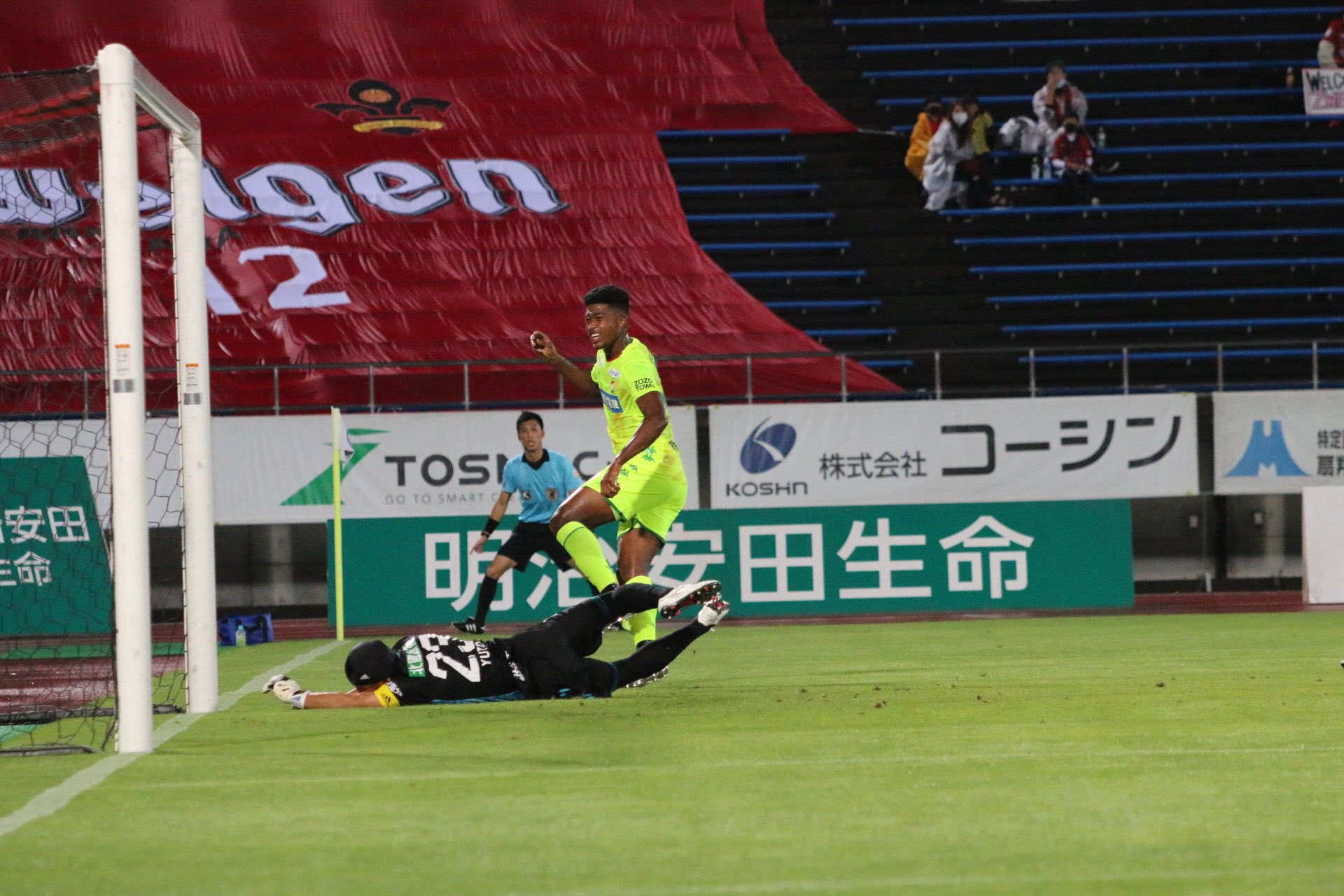 日本天才小将首秀大逆转,日本足球天才少年