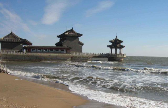 山海关历史名城,北戴河山海关天下第一关