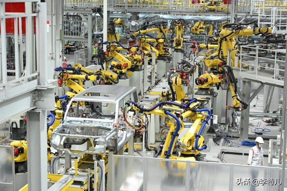 坦克300火爆的原因,坦克300动力试驾真实感受