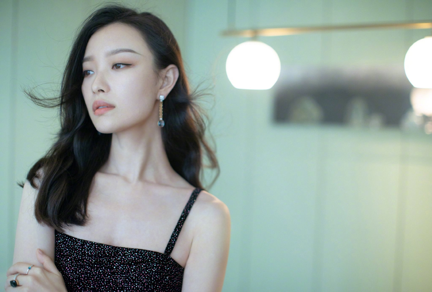 一周练成天鹅手臂和天鹅背,倪妮直角肩训练动作