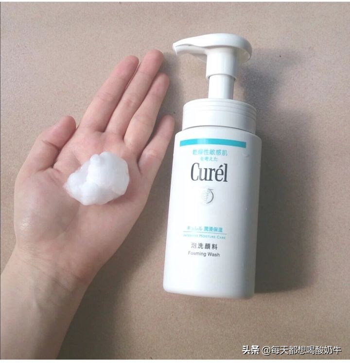 角质层薄脸颊泛红怎么护肤,敏感肌角质层薄的护肤手法