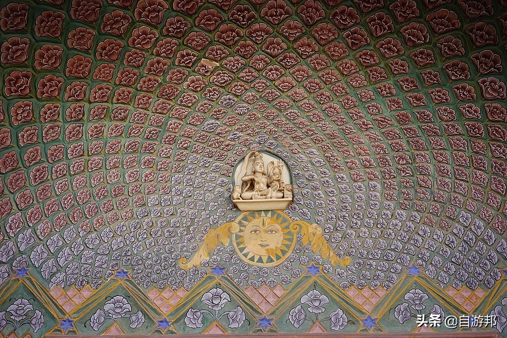 哪里有免费进入参观的古城堡,参观世界上最漂亮的城堡