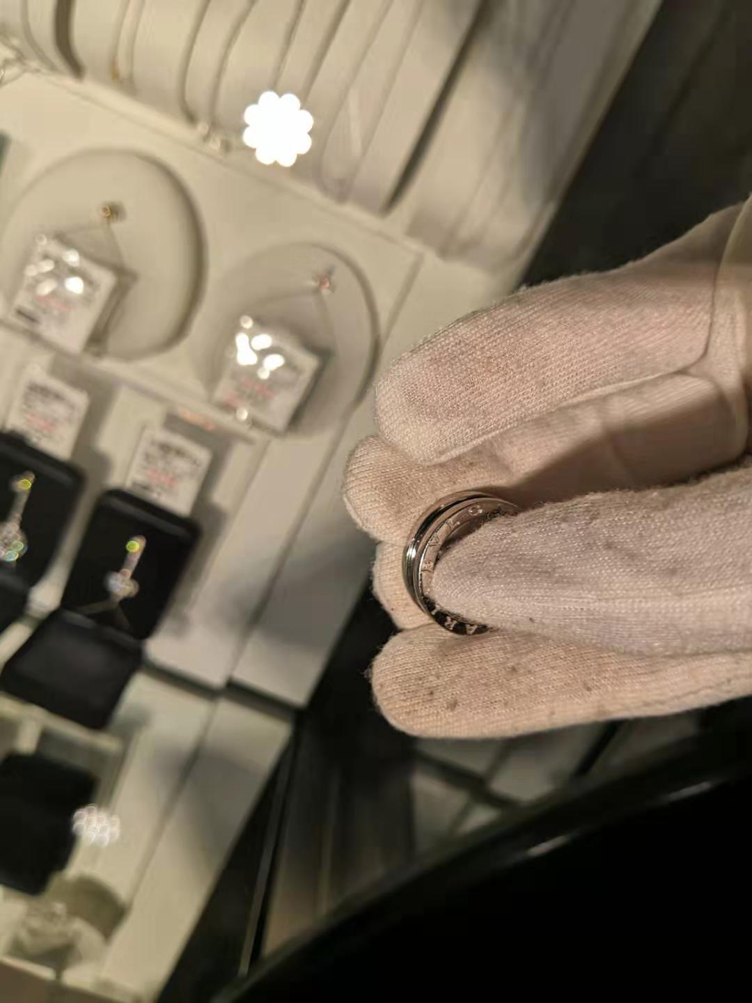 大阪最大的中古店在哪里,日本大阪哪个lv店便宜