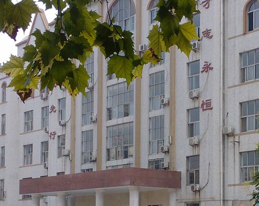 西电中学和西科中学,西电科大西工大