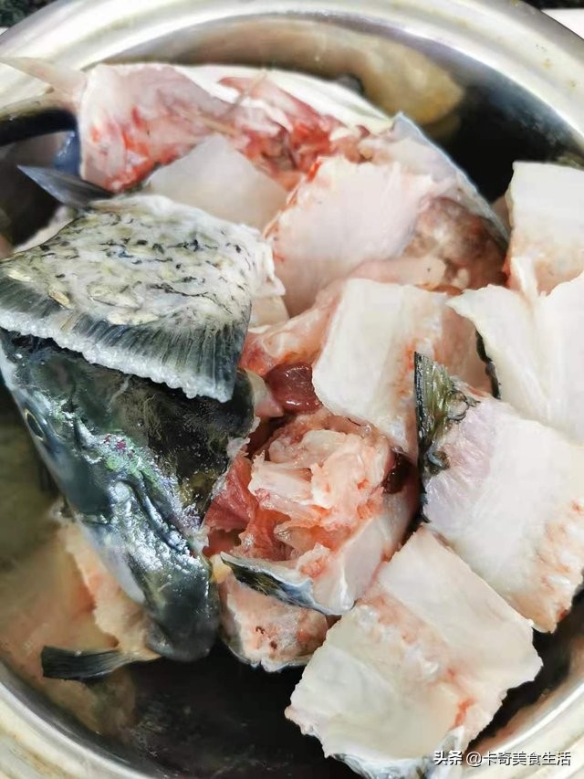 什么鱼刺少适合做酸菜鱼,做酸菜鱼怎么快速去鱼刺