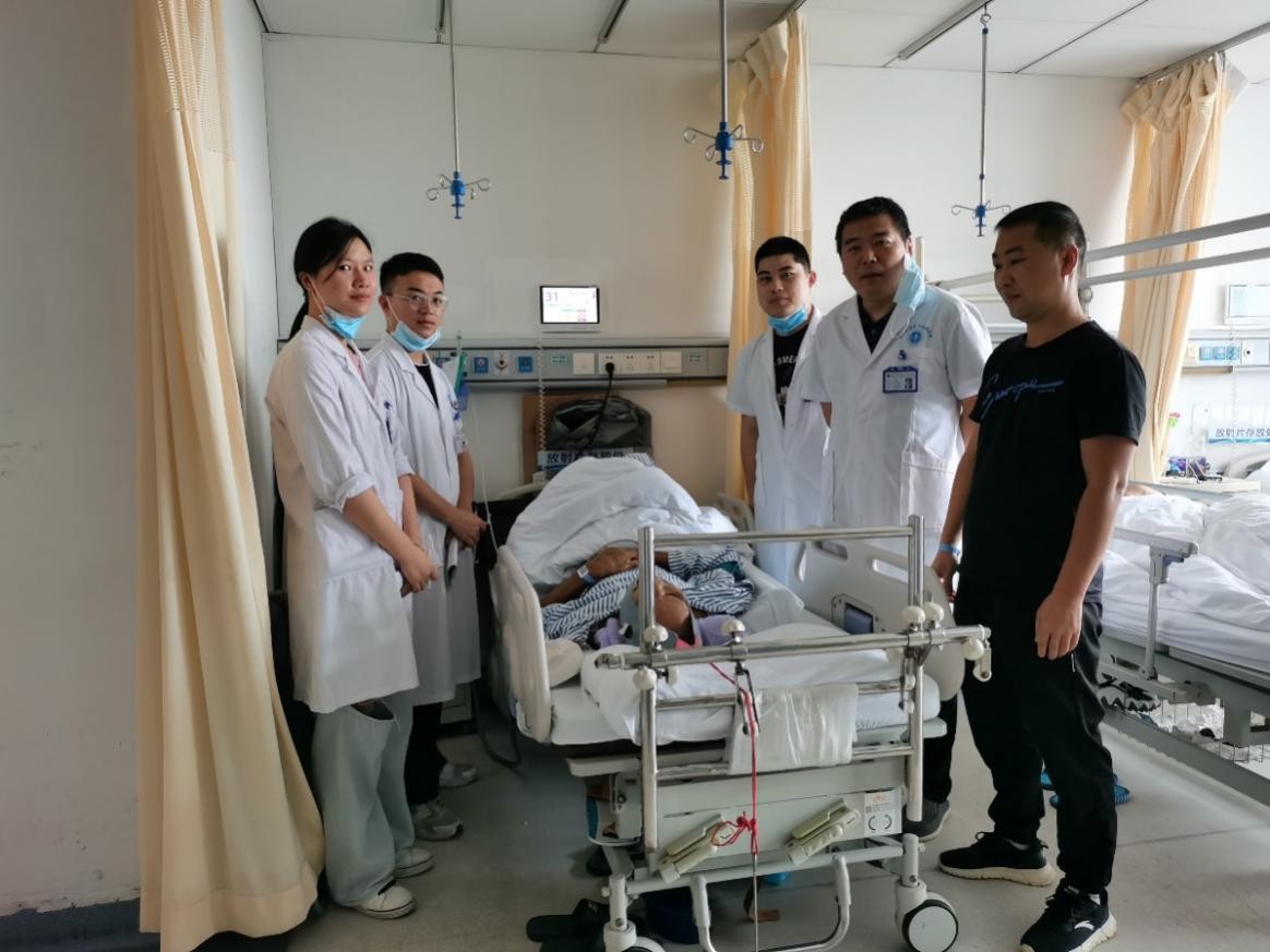 组团式医疗帮扶利弊,组团帮扶医疗资源下沉