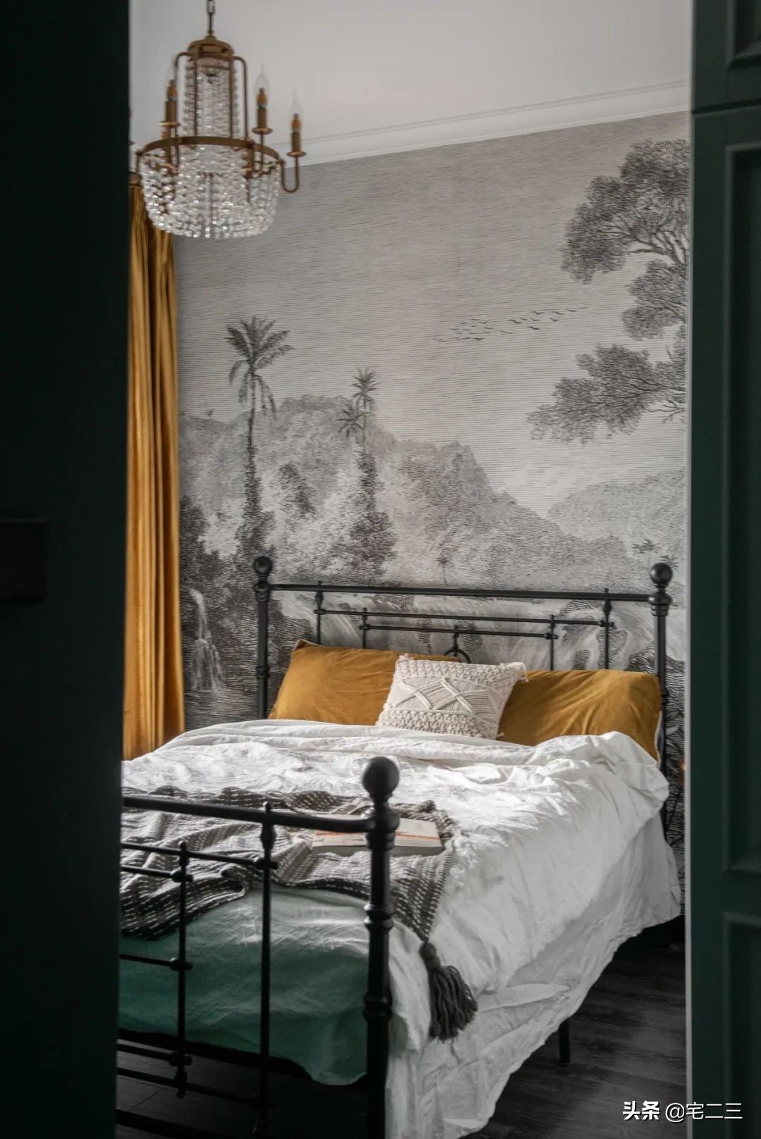 嗜好旧物的90后,用柔软的心构建家中岁月感