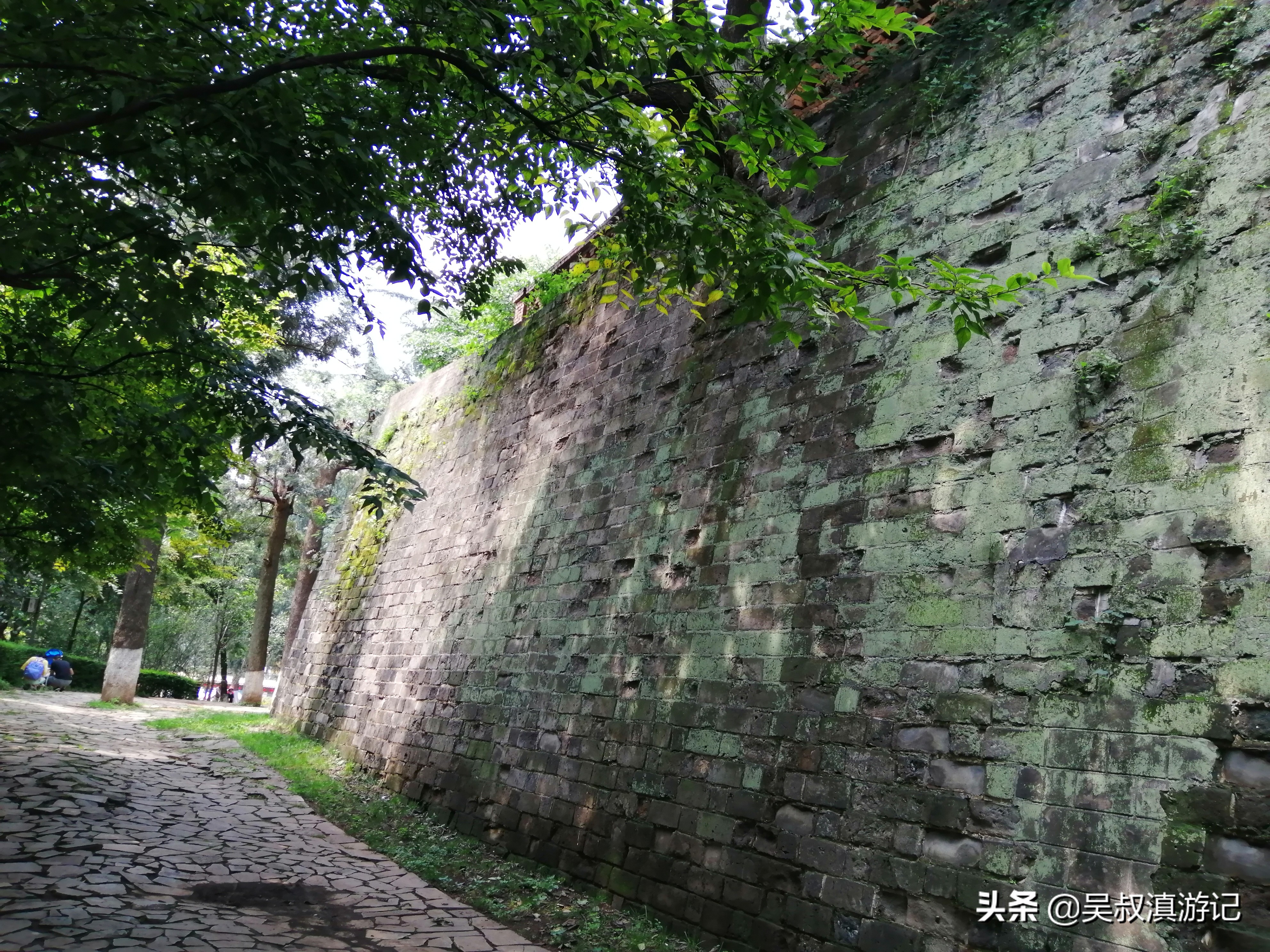 一篇长文，娓娓道尽老昆明城里明朝那些人儿、那些事儿、那些景儿