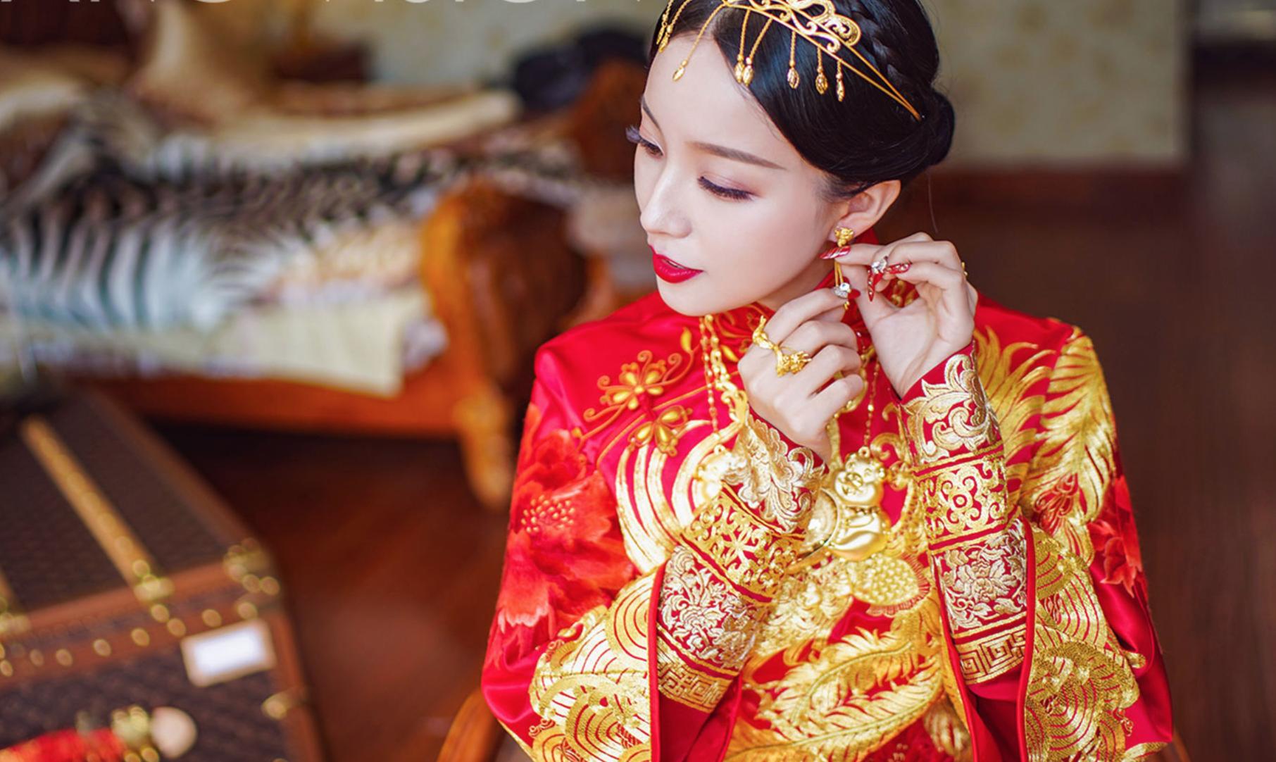 王思聪送酒神的劳斯莱斯是哪款,酒神王思聪婚礼送劳斯莱斯