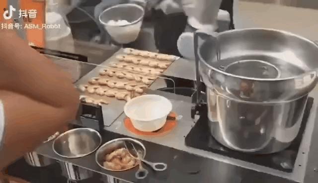 想退出建筑行业转行摆摊,地产人转行卖什么摆地摊