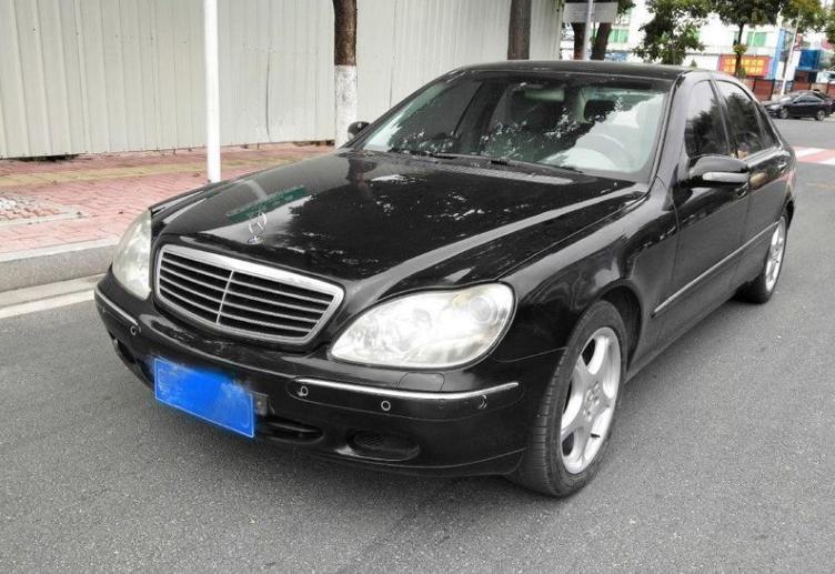 全国最新二手奔驰s500,珠海男子买二手车