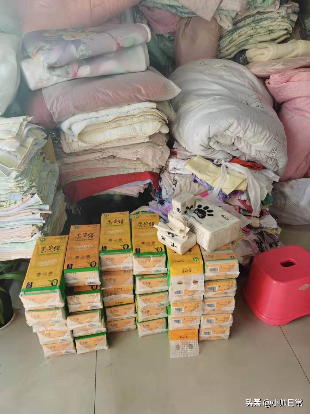 2019年网络撸纸最火摆地摊卖纸到底靠谱吗?