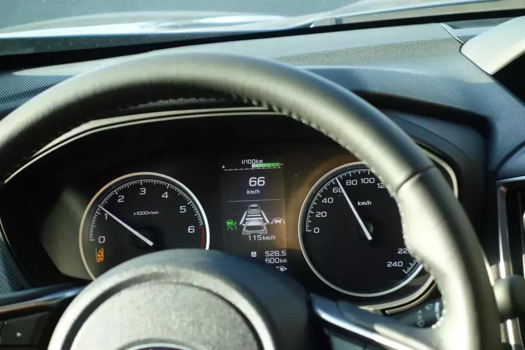 第四代森林人2.5驾驶感受,斯巴鲁森林人2.5测评