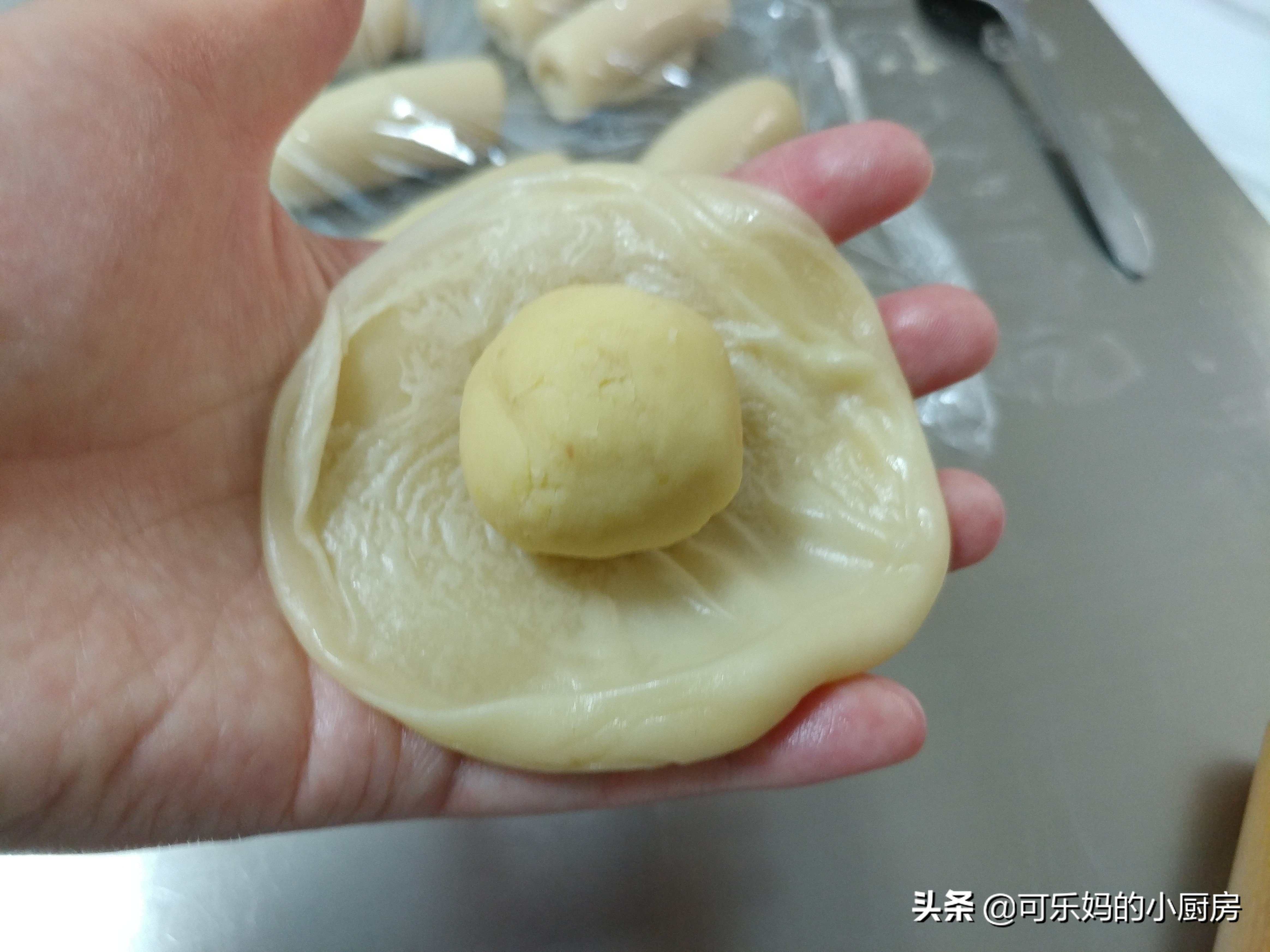 酥皮绿豆饼小吃,蛋挞皮酥皮绿豆饼