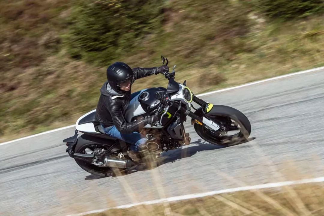 春风700cl-xadventure版,北京车展春风700cl-x运动版