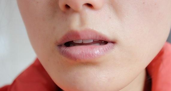 高颧骨为什么是高级脸,颧骨高的普通人