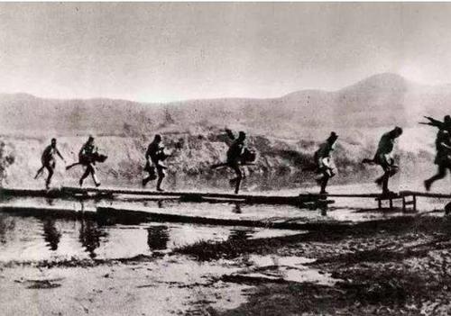 舍南取北，第一名将粟裕用兵如神，一举找到叛徒及时止损